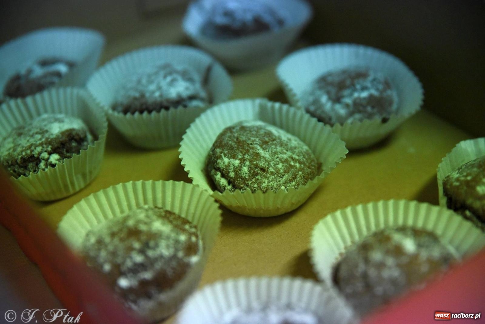 Zdjęcie w galerii na portalu naszraciborz.pl: Teatr Trzynastka wystawił Królową Śniegu wiadomości z regionu