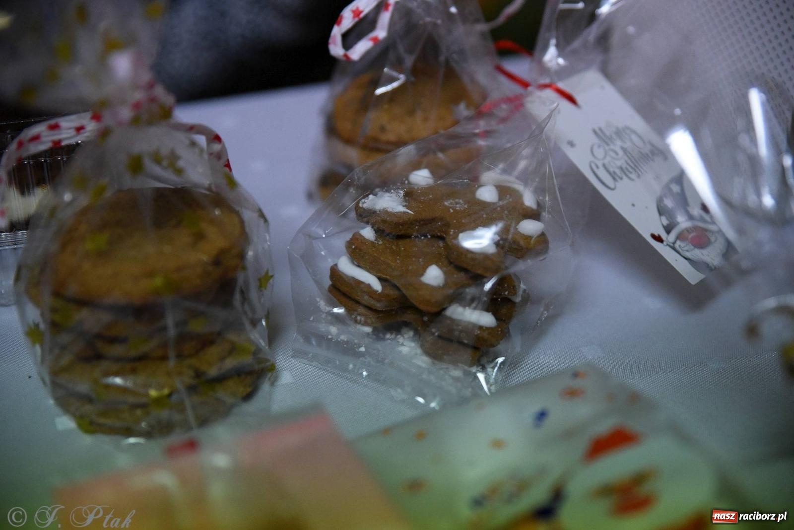 Zdjęcie w galerii na portalu naszraciborz.pl: Teatr Trzynastka wystawił Królową Śniegu wiadomości z regionu