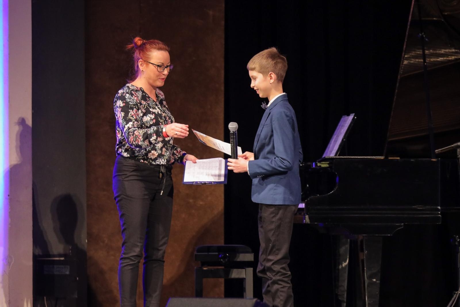 Zdjęcie w galerii na portalu naszraciborz.pl: Za nami eliminacje XXX Międzynarodowego Festiwalu Kolęd i Pastorałek wiadomości z regionu