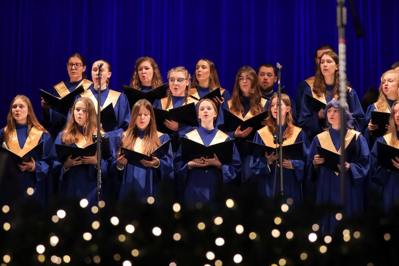 Zdjęcie w galerii na portalu naszraciborz.pl: Za nami eliminacje XXX Międzynarodowego Festiwalu Kolęd i Pastorałek wiadomości z regionu