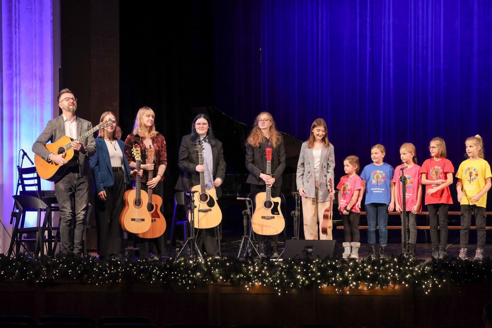 Zdjęcie w galerii na portalu naszraciborz.pl: Za nami eliminacje XXX Międzynarodowego Festiwalu Kolęd i Pastorałek wiadomości z regionu
