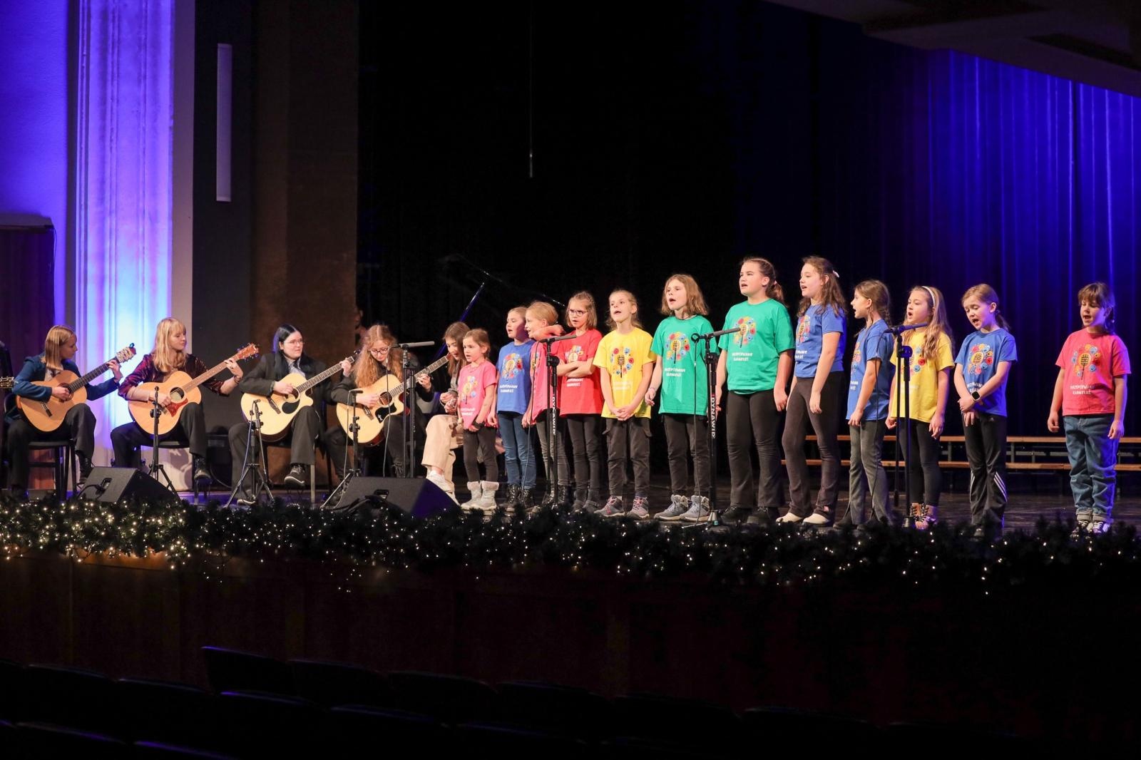 Zdjęcie w galerii na portalu naszraciborz.pl: Za nami eliminacje XXX Międzynarodowego Festiwalu Kolęd i Pastorałek wiadomości z regionu