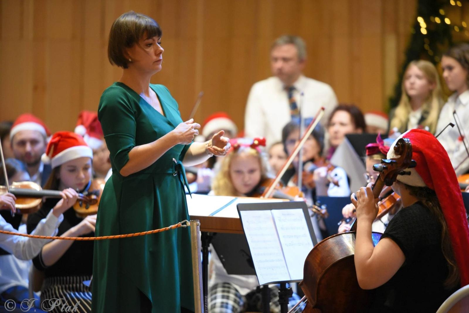 Zdjęcie w galerii na portalu naszraciborz.pl: W szkole muzycznej wybrzmiały kolędy [FOTO i WIDEO] wiadomości z regionu