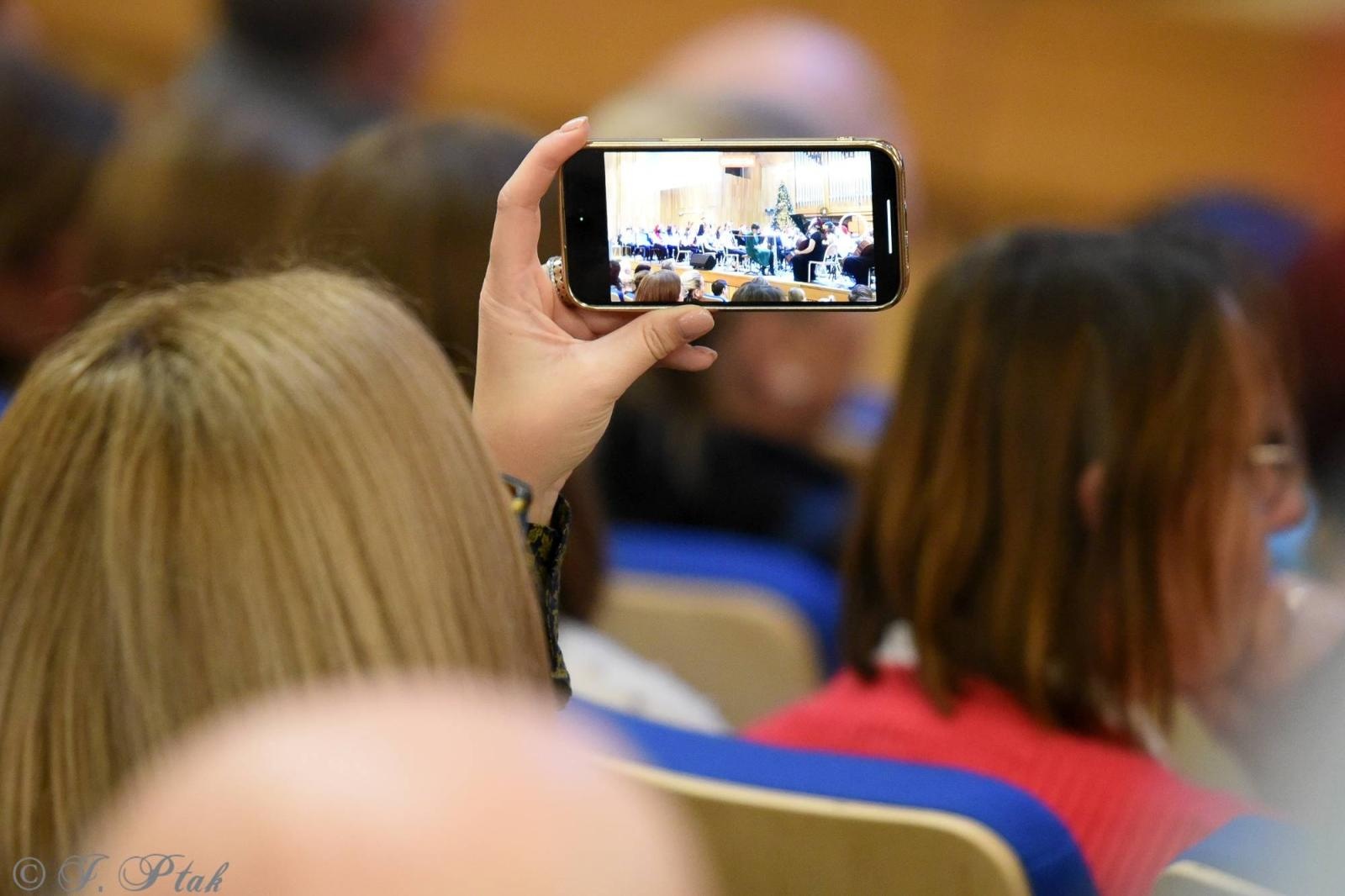 Zdjęcie w galerii na portalu naszraciborz.pl: W szkole muzycznej wybrzmiały kolędy [FOTO i WIDEO] wiadomości z regionu