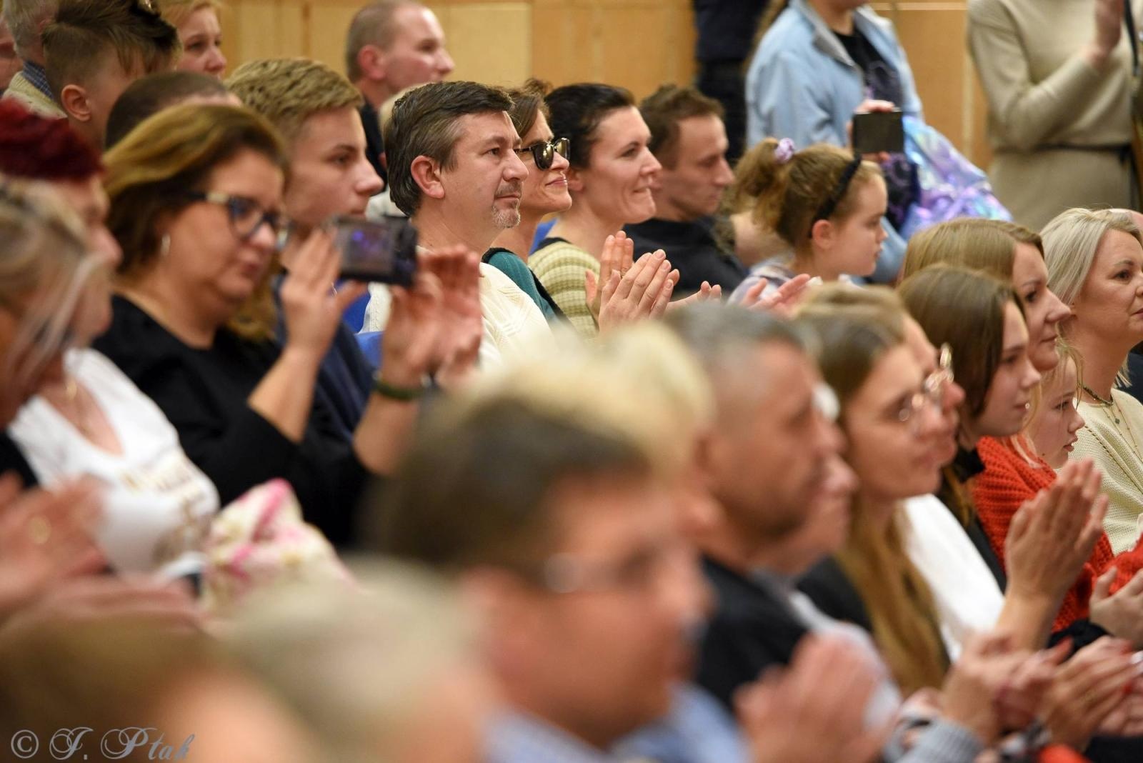 Zdjęcie w galerii na portalu naszraciborz.pl: W szkole muzycznej wybrzmiały kolędy [FOTO i WIDEO] wiadomości z regionu