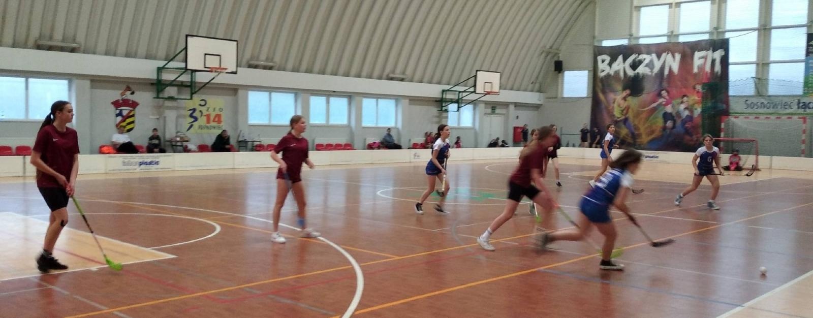 Zdjęcie w galerii na portalu naszraciborz.pl: Unihokej dziewcząt. Uczennice z Tworkowa w finale wojewódzkim wiadomości z regionu