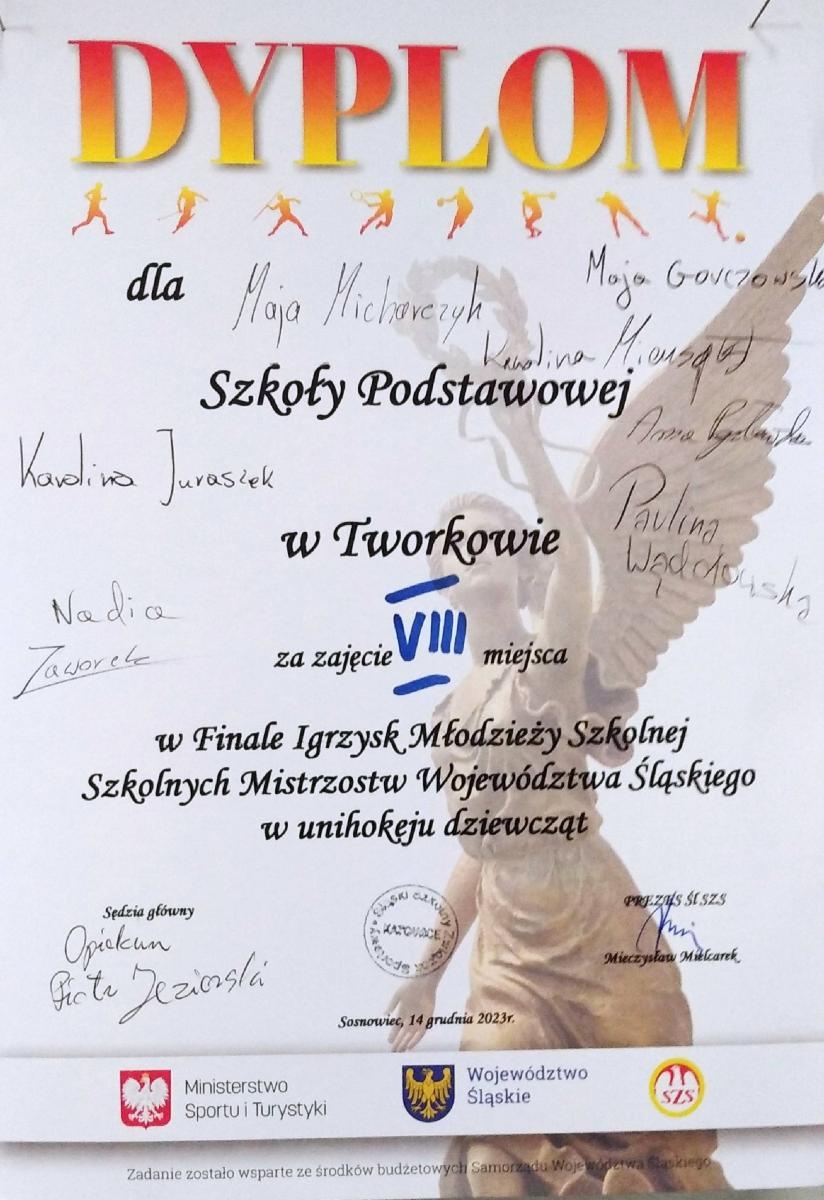 Zdjęcie w galerii na portalu naszraciborz.pl: Unihokej dziewcząt. Uczennice z Tworkowa w finale wojewódzkim wiadomości z regionu