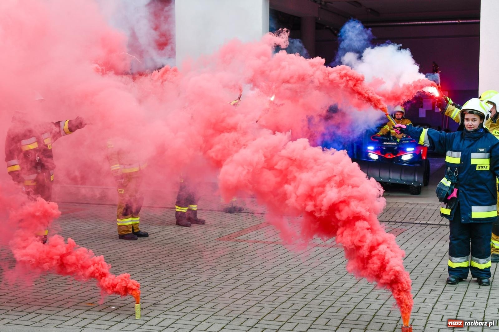 Zdjęcie w galerii na portalu naszraciborz.pl: Strażacy z Markowic powitali nowy sprzęt [FOTO i WIDEO] wiadomości z regionu
