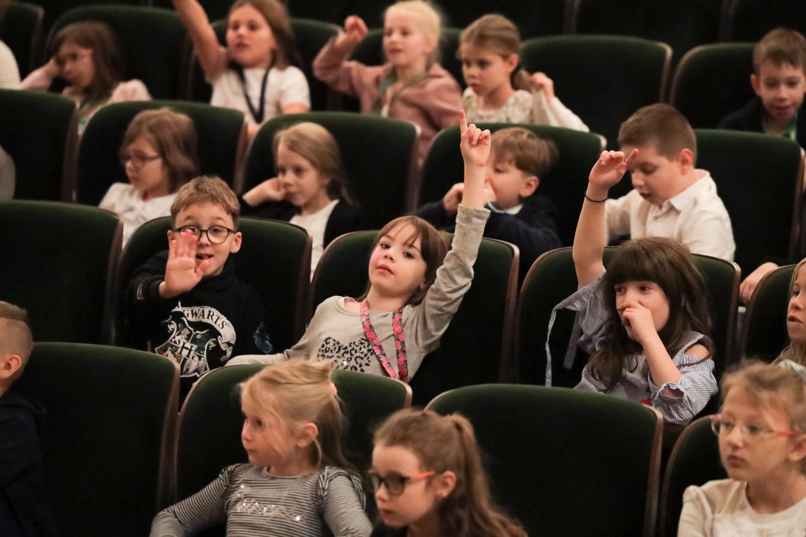 Zdjęcie w galerii na portalu naszraciborz.pl: Świąteczne zakończenie tegorocznych koncertów umuzykalniających w Raciborskim Centrum Kultury wiadomości z regionu