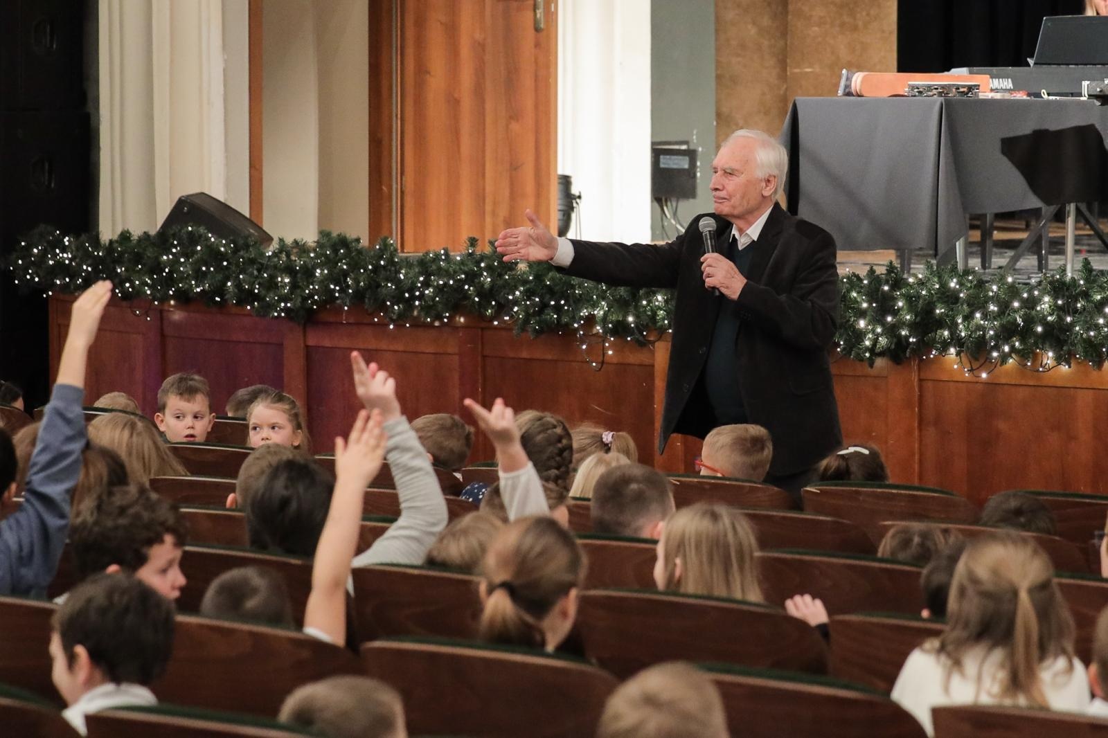 Zdjęcie w galerii na portalu naszraciborz.pl: Świąteczne zakończenie tegorocznych koncertów umuzykalniających w Raciborskim Centrum Kultury wiadomości z regionu