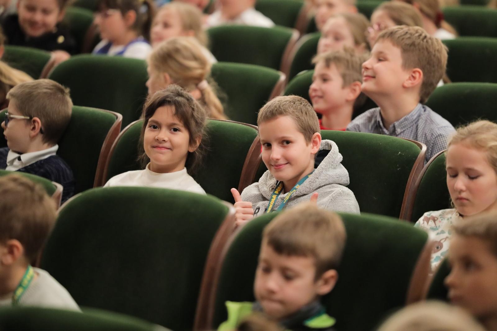 Zdjęcie w galerii na portalu naszraciborz.pl: Świąteczne zakończenie tegorocznych koncertów umuzykalniających w Raciborskim Centrum Kultury wiadomości z regionu