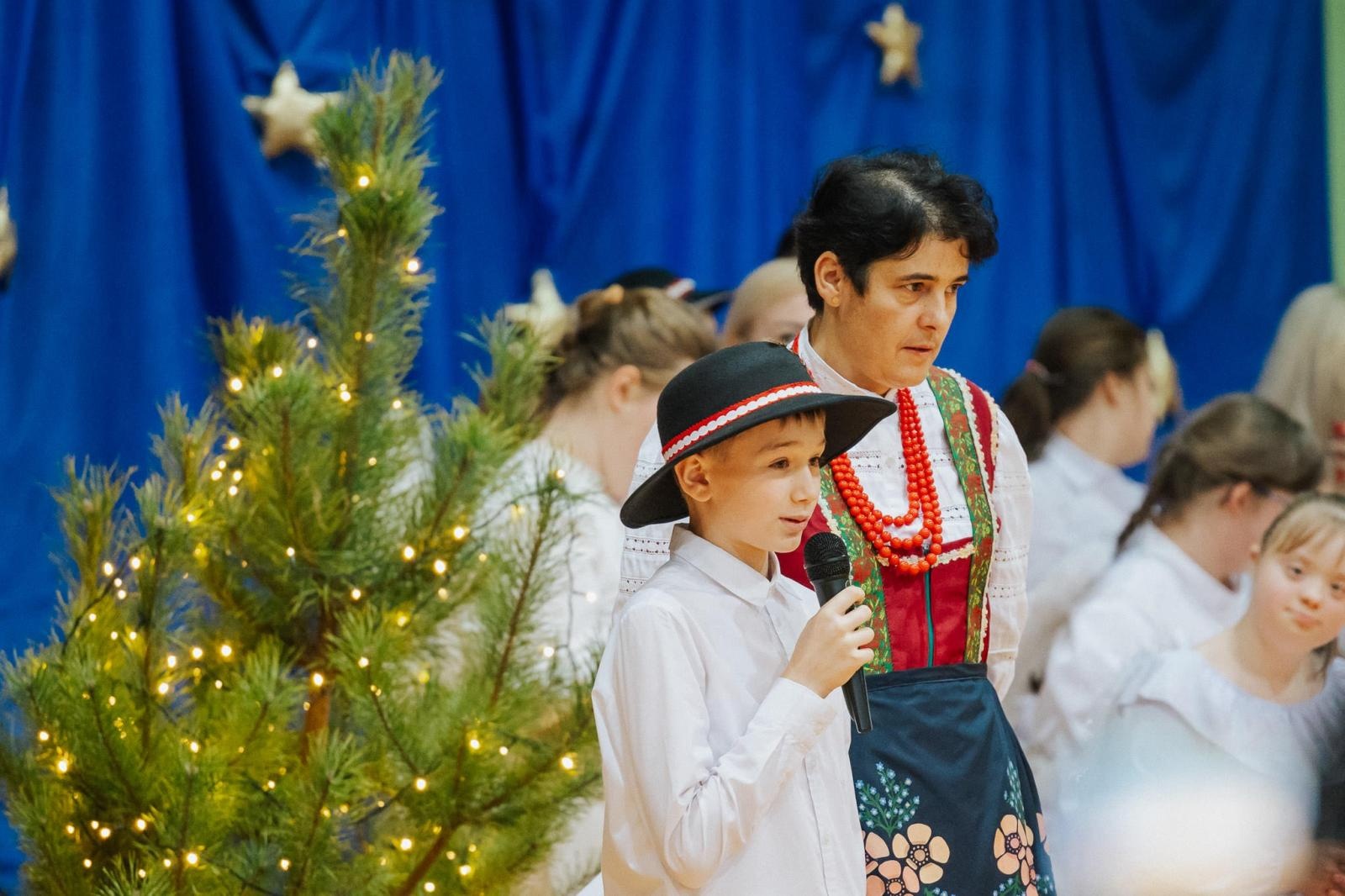 Zdjęcie w galerii na portalu naszraciborz.pl: Jasełka w Zespole Szkół Specjalnych w Raciborzu [FOTO i WIDEO] wiadomości z regionu