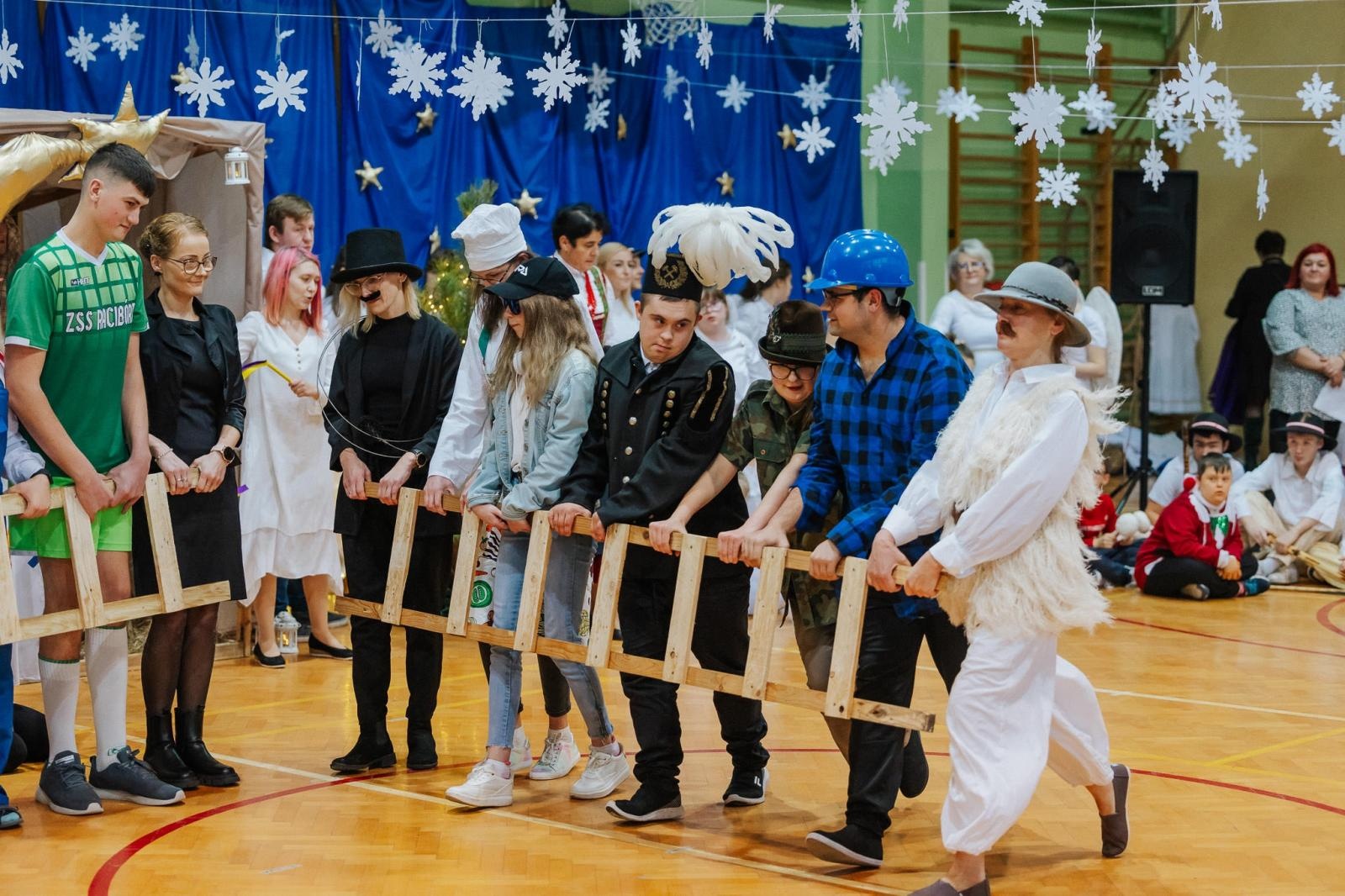 Zdjęcie w galerii na portalu naszraciborz.pl: Jasełka w Zespole Szkół Specjalnych w Raciborzu [FOTO i WIDEO] wiadomości z regionu