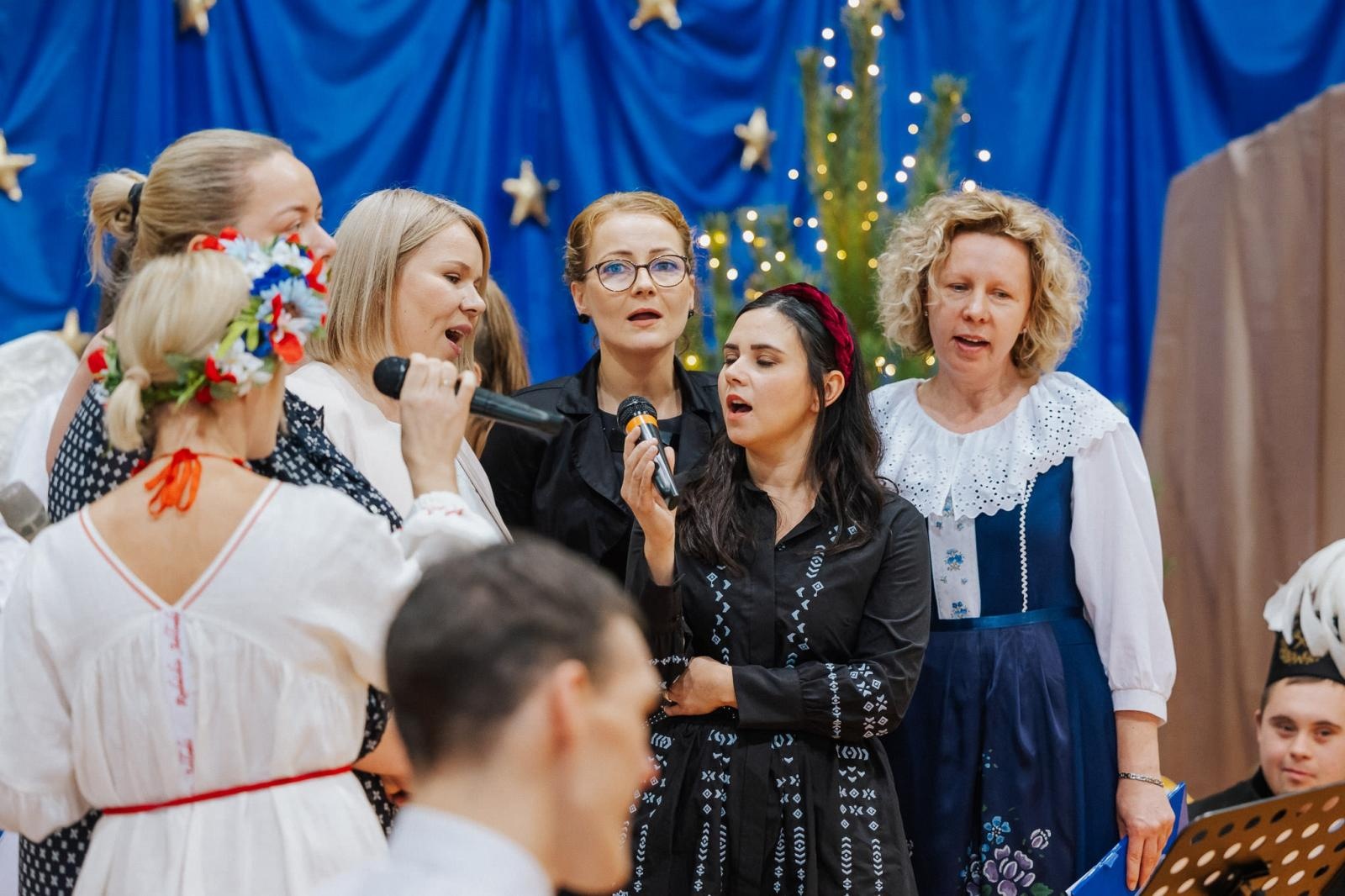 Zdjęcie w galerii na portalu naszraciborz.pl: Jasełka w Zespole Szkół Specjalnych w Raciborzu [FOTO i WIDEO] wiadomości z regionu
