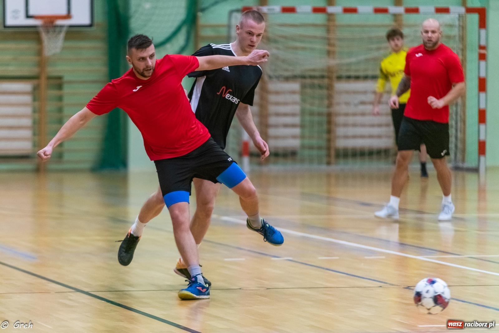 Zdjęcie w galerii na portalu naszraciborz.pl: Przedświąteczne emocje w HLPN [FOTO i WYNIKI] wiadomości z regionu