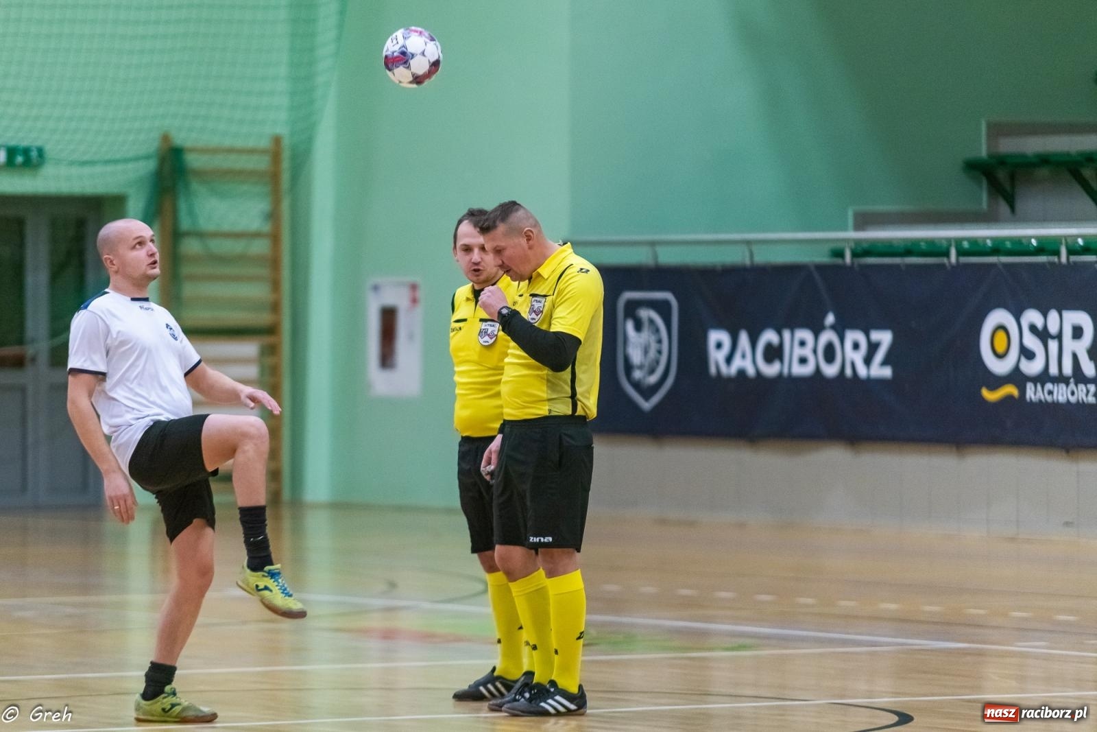 Zdjęcie w galerii na portalu naszraciborz.pl: Przedświąteczne emocje w HLPN [FOTO i WYNIKI] wiadomości z regionu