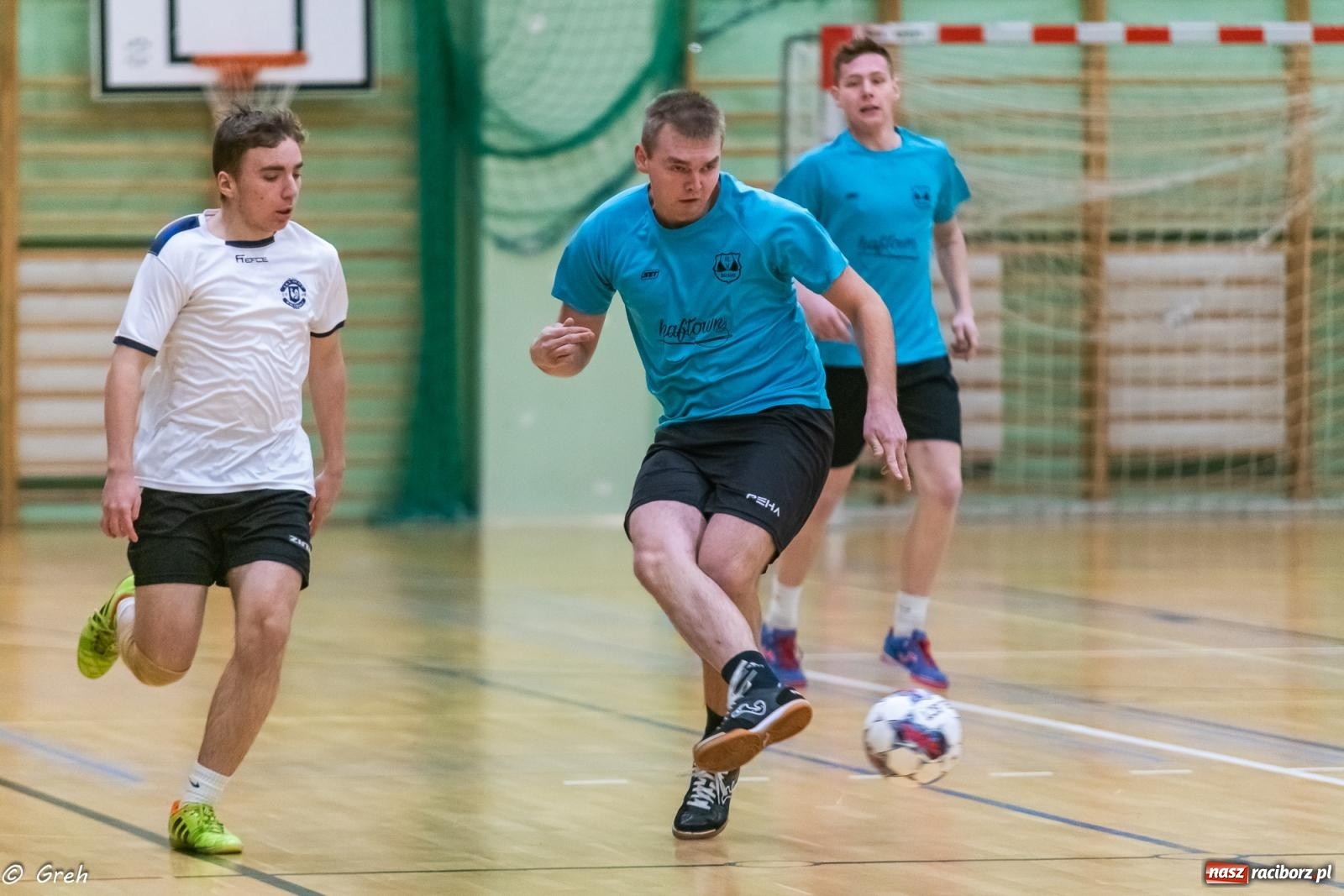 Zdjęcie w galerii na portalu naszraciborz.pl: Przedświąteczne emocje w HLPN [FOTO i WYNIKI] wiadomości z regionu