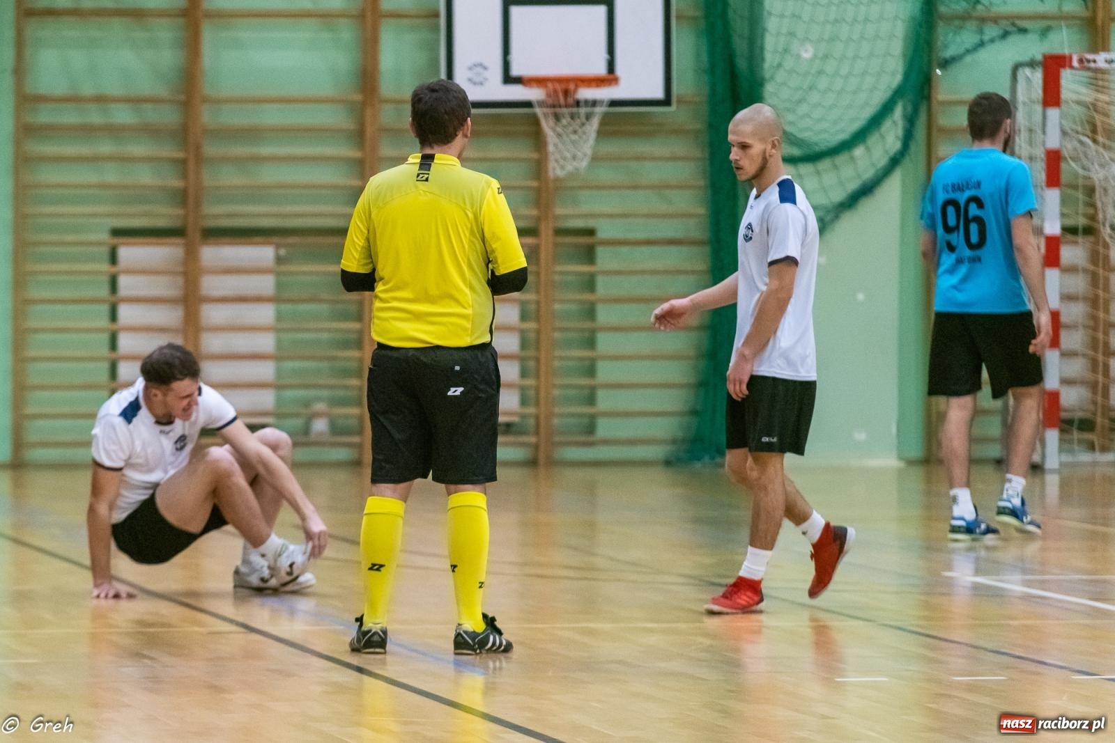 Zdjęcie w galerii na portalu naszraciborz.pl: Przedświąteczne emocje w HLPN [FOTO i WYNIKI] wiadomości z regionu