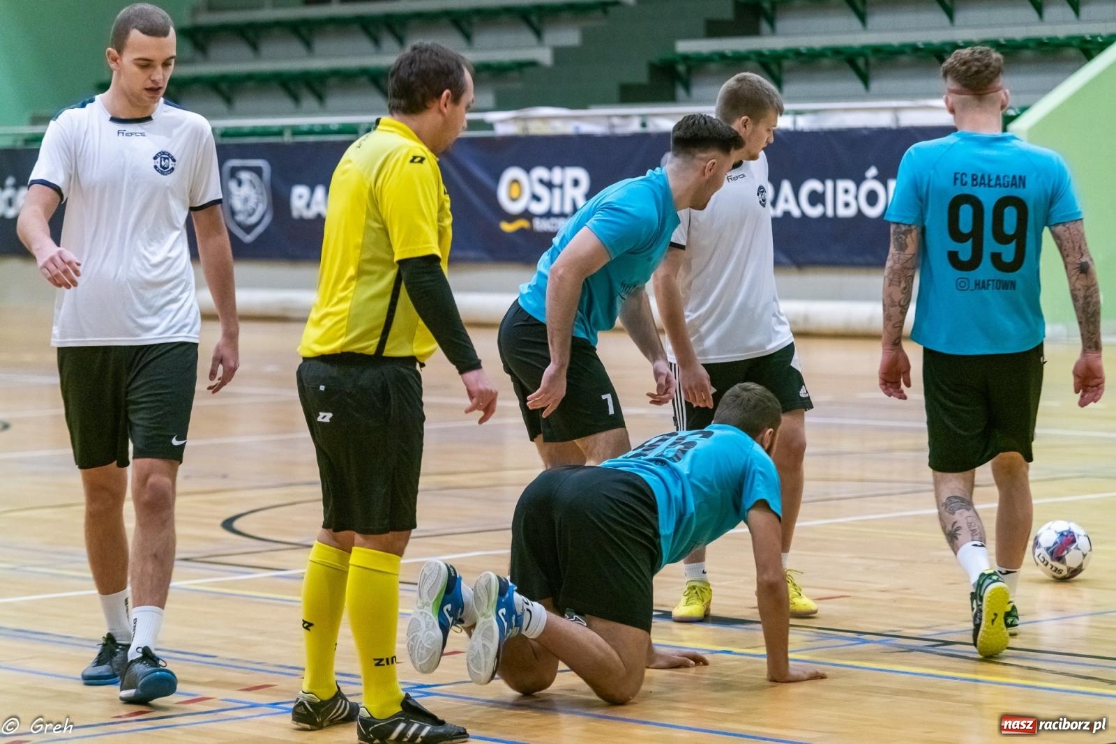 Zdjęcie w galerii na portalu naszraciborz.pl: Przedświąteczne emocje w HLPN [FOTO i WYNIKI] wiadomości z regionu