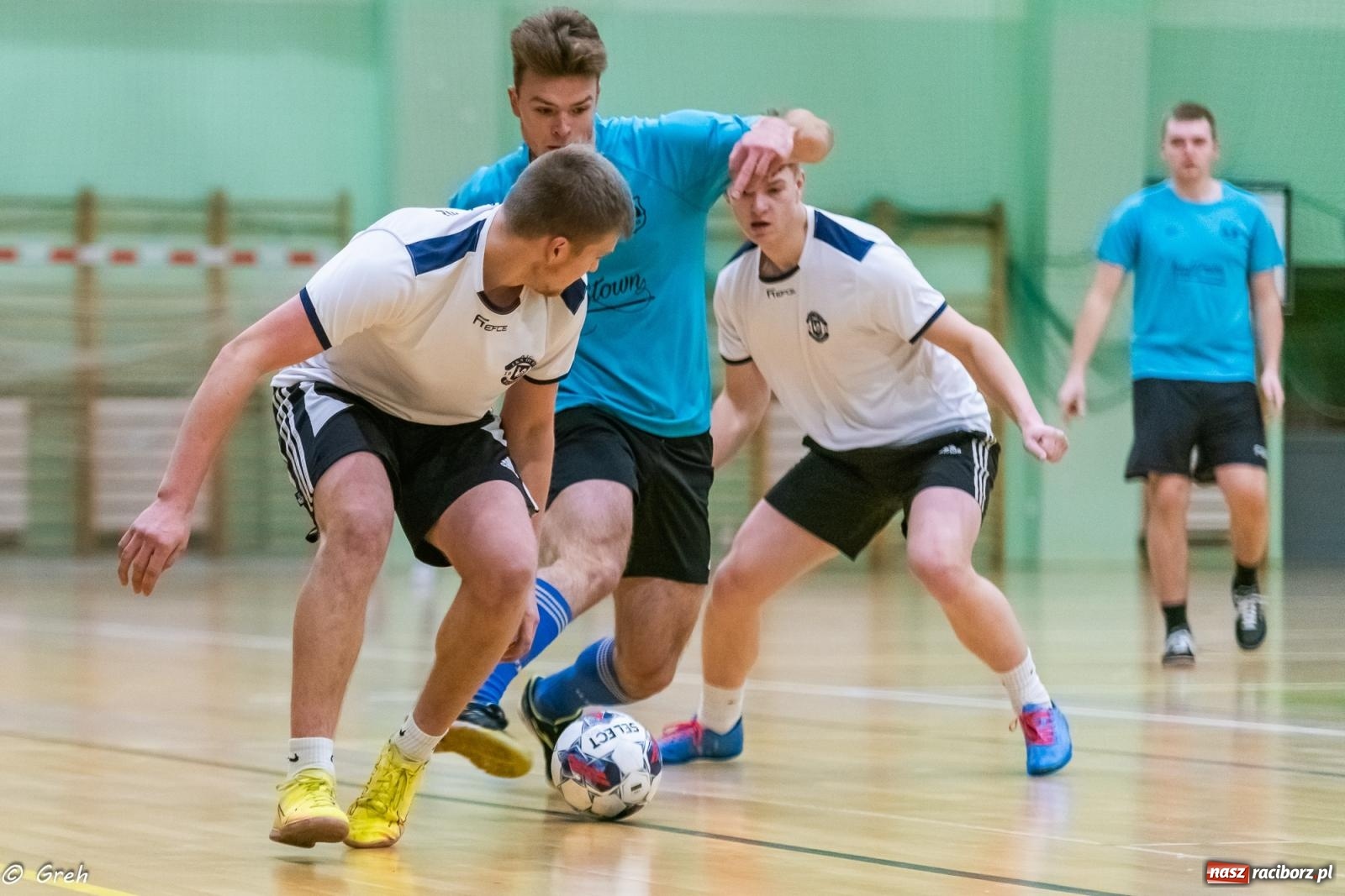 Zdjęcie w galerii na portalu naszraciborz.pl: Przedświąteczne emocje w HLPN [FOTO i WYNIKI] wiadomości z regionu