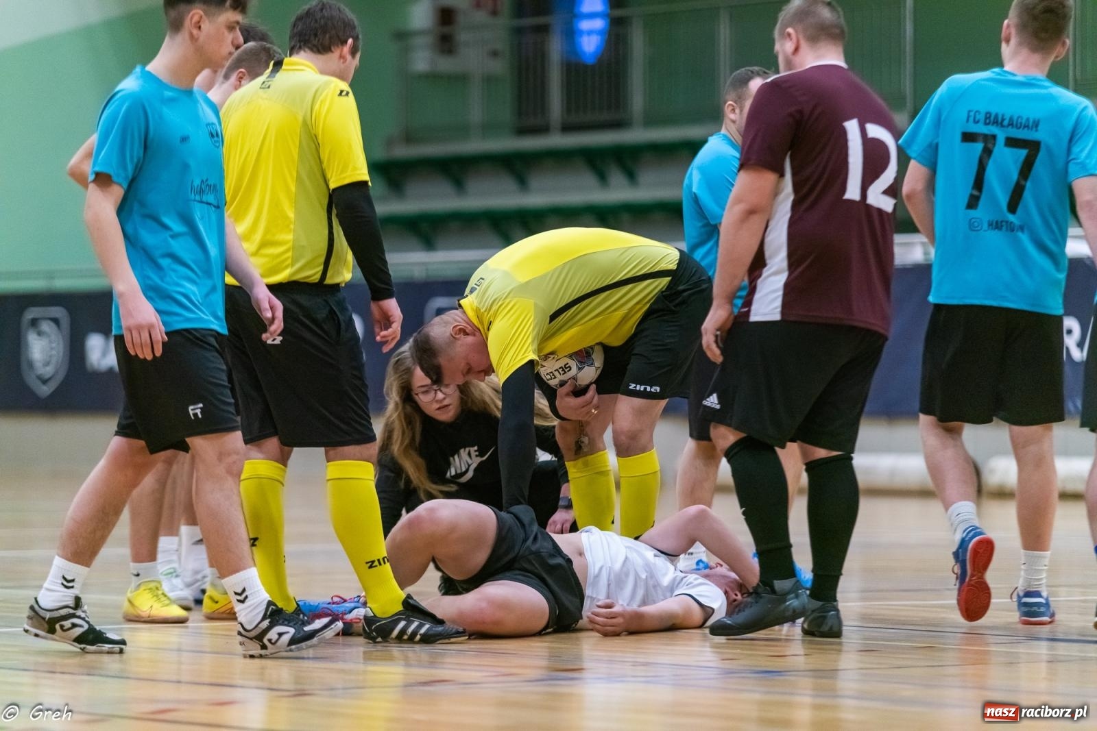 Zdjęcie w galerii na portalu naszraciborz.pl: Przedświąteczne emocje w HLPN [FOTO i WYNIKI] wiadomości z regionu