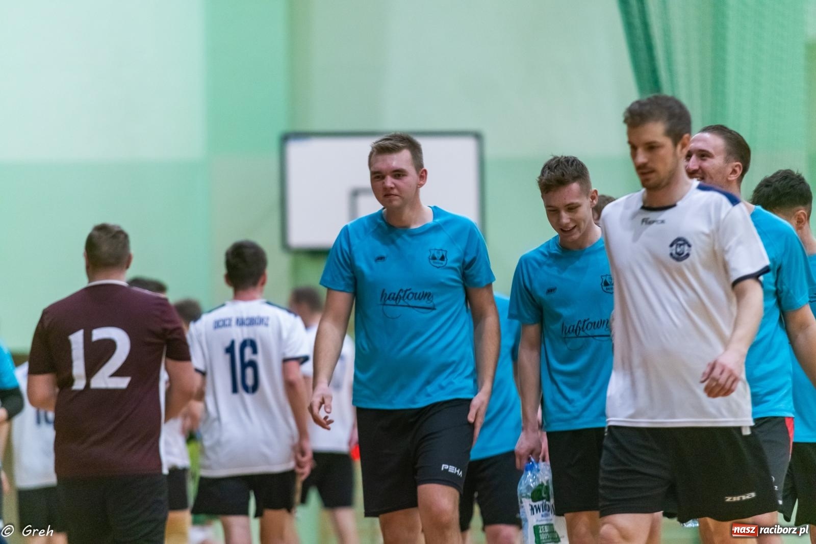 Zdjęcie w galerii na portalu naszraciborz.pl: Przedświąteczne emocje w HLPN [FOTO i WYNIKI] wiadomości z regionu