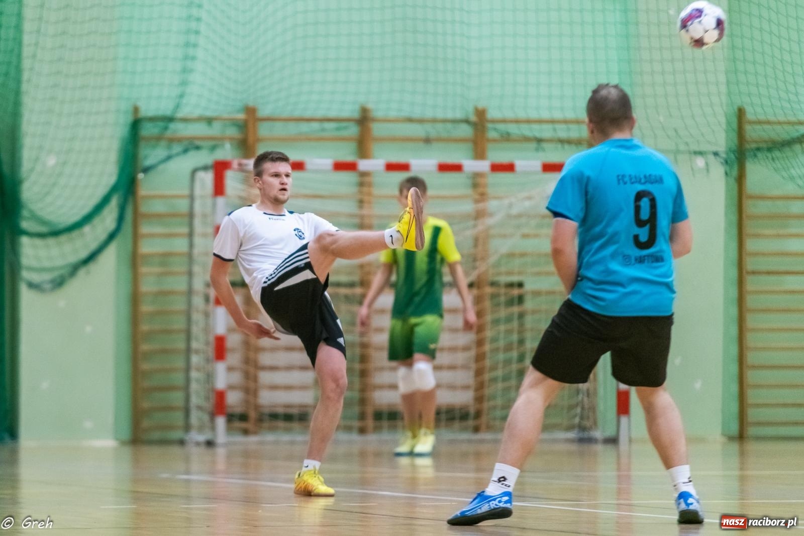 Zdjęcie w galerii na portalu naszraciborz.pl: Przedświąteczne emocje w HLPN [FOTO i WYNIKI] wiadomości z regionu