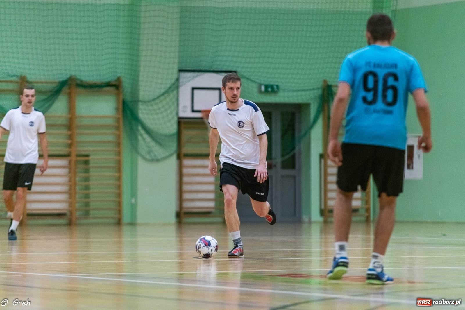 Zdjęcie w galerii na portalu naszraciborz.pl: Przedświąteczne emocje w HLPN [FOTO i WYNIKI] wiadomości z regionu