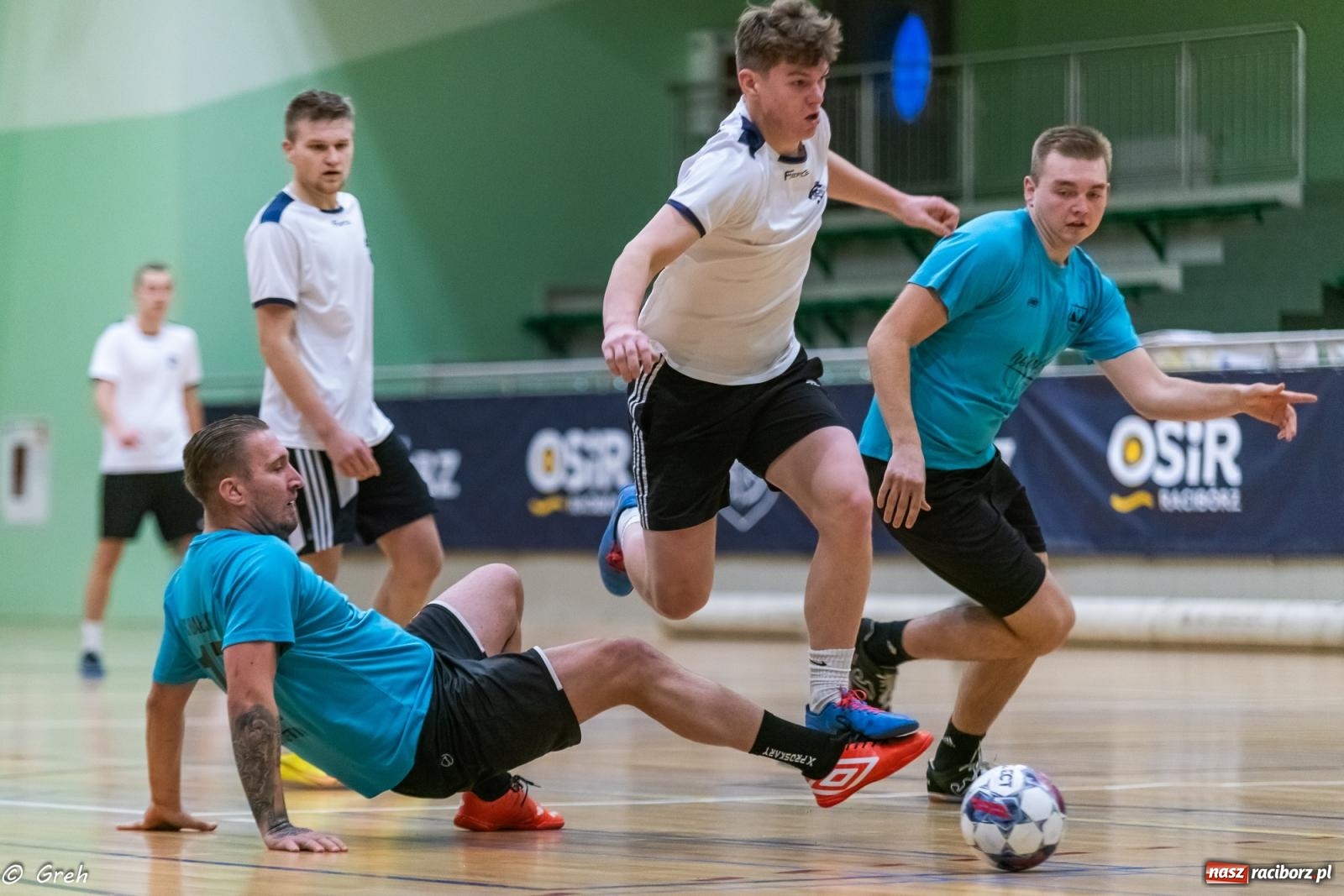 Zdjęcie w galerii na portalu naszraciborz.pl: Przedświąteczne emocje w HLPN [FOTO i WYNIKI] wiadomości z regionu