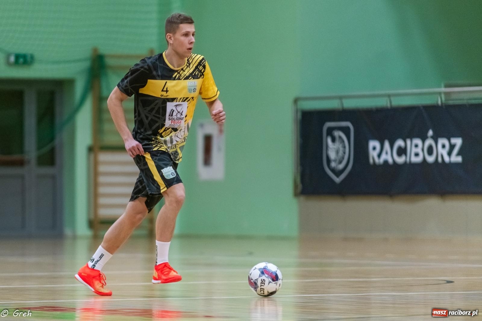 Zdjęcie w galerii na portalu naszraciborz.pl: Przedświąteczne emocje w HLPN [FOTO i WYNIKI] wiadomości z regionu