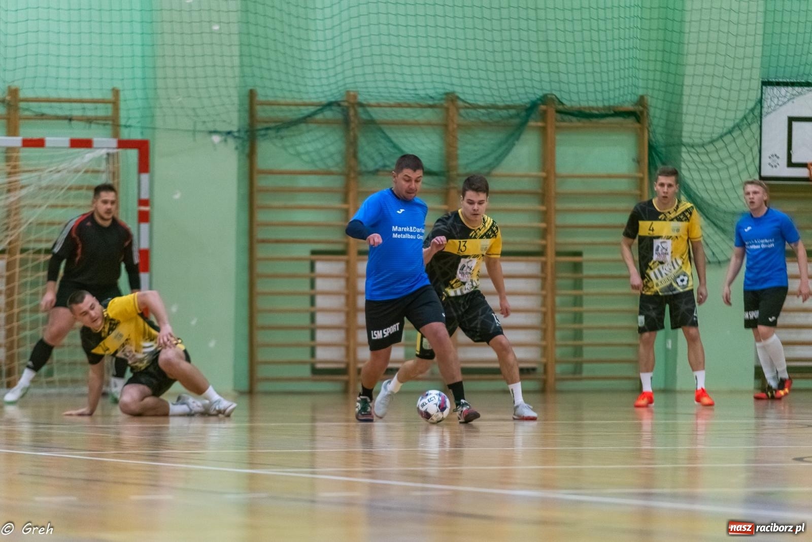 Zdjęcie w galerii na portalu naszraciborz.pl: Przedświąteczne emocje w HLPN [FOTO i WYNIKI] wiadomości z regionu