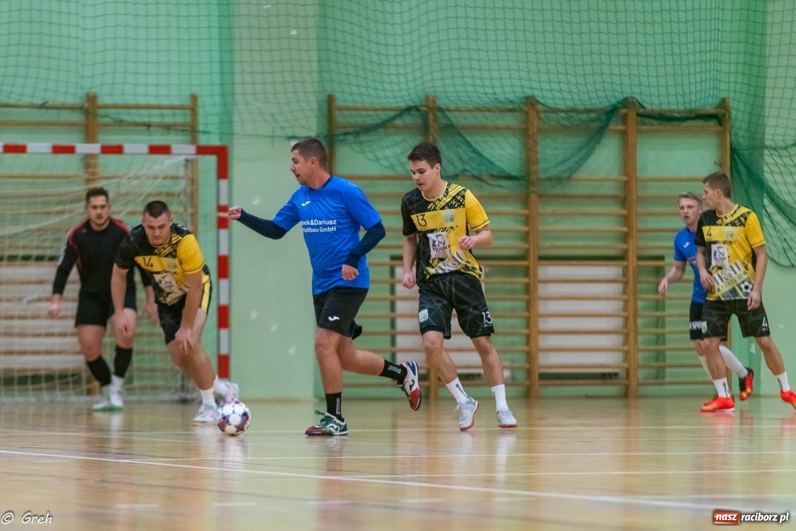 Zdjęcie w galerii na portalu naszraciborz.pl: Przedświąteczne emocje w HLPN [FOTO i WYNIKI] wiadomości z regionu