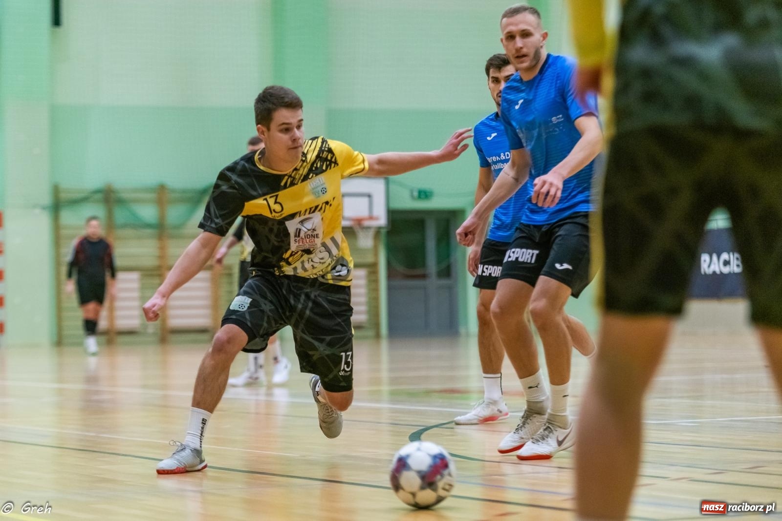 Zdjęcie w galerii na portalu naszraciborz.pl: Przedświąteczne emocje w HLPN [FOTO i WYNIKI] wiadomości z regionu