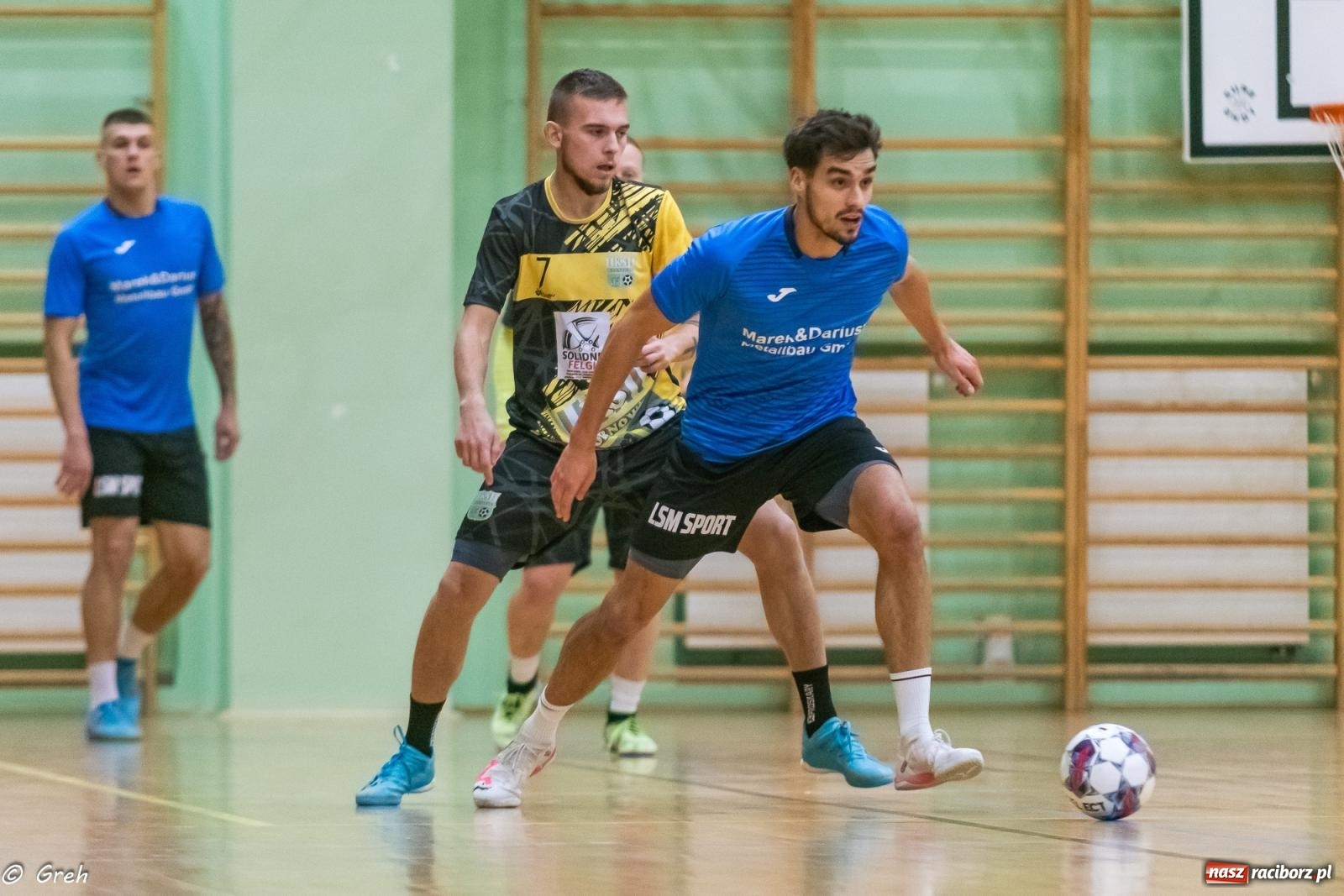 Zdjęcie w galerii na portalu naszraciborz.pl: Przedświąteczne emocje w HLPN [FOTO i WYNIKI] wiadomości z regionu