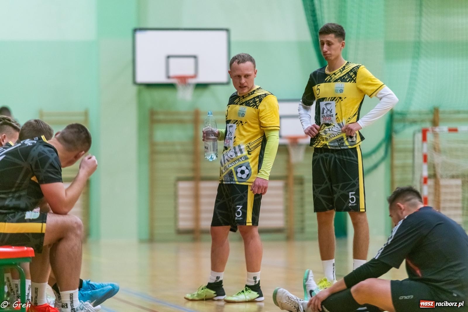 Zdjęcie w galerii na portalu naszraciborz.pl: Przedświąteczne emocje w HLPN [FOTO i WYNIKI] wiadomości z regionu