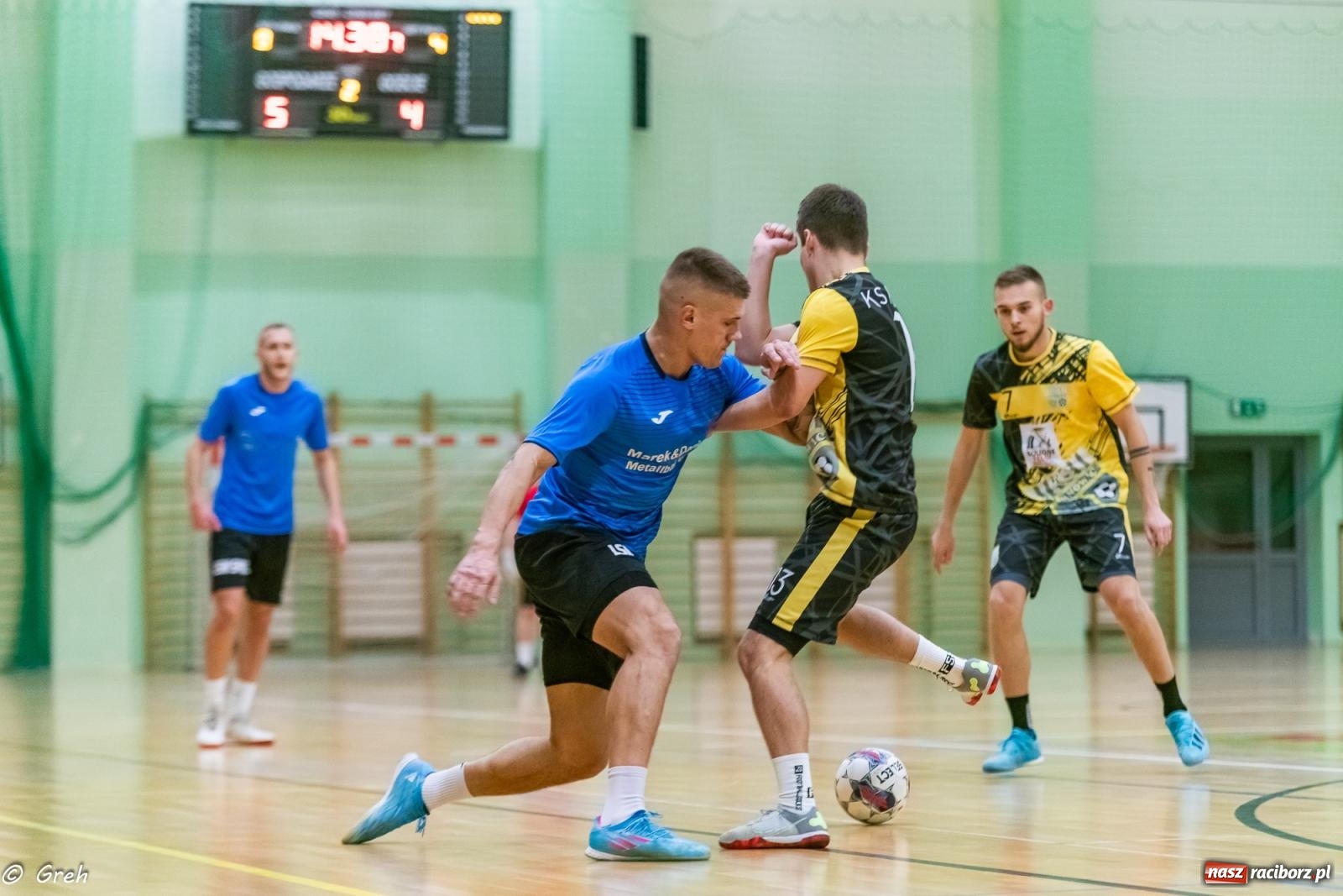 Zdjęcie w galerii na portalu naszraciborz.pl: Przedświąteczne emocje w HLPN [FOTO i WYNIKI] wiadomości z regionu