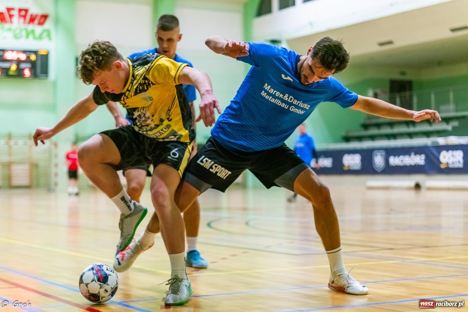 Zdjęcie w galerii na portalu naszraciborz.pl: Przedświąteczne emocje w HLPN [FOTO i WYNIKI] wiadomości z regionu
