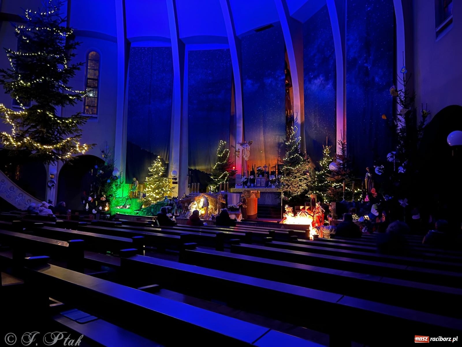 Zdjęcie w galerii na portalu naszraciborz.pl: Zaprośmy na nowo Jezusa w swoje życie. Zdjęcia raciborskich szopek wiadomości z regionu