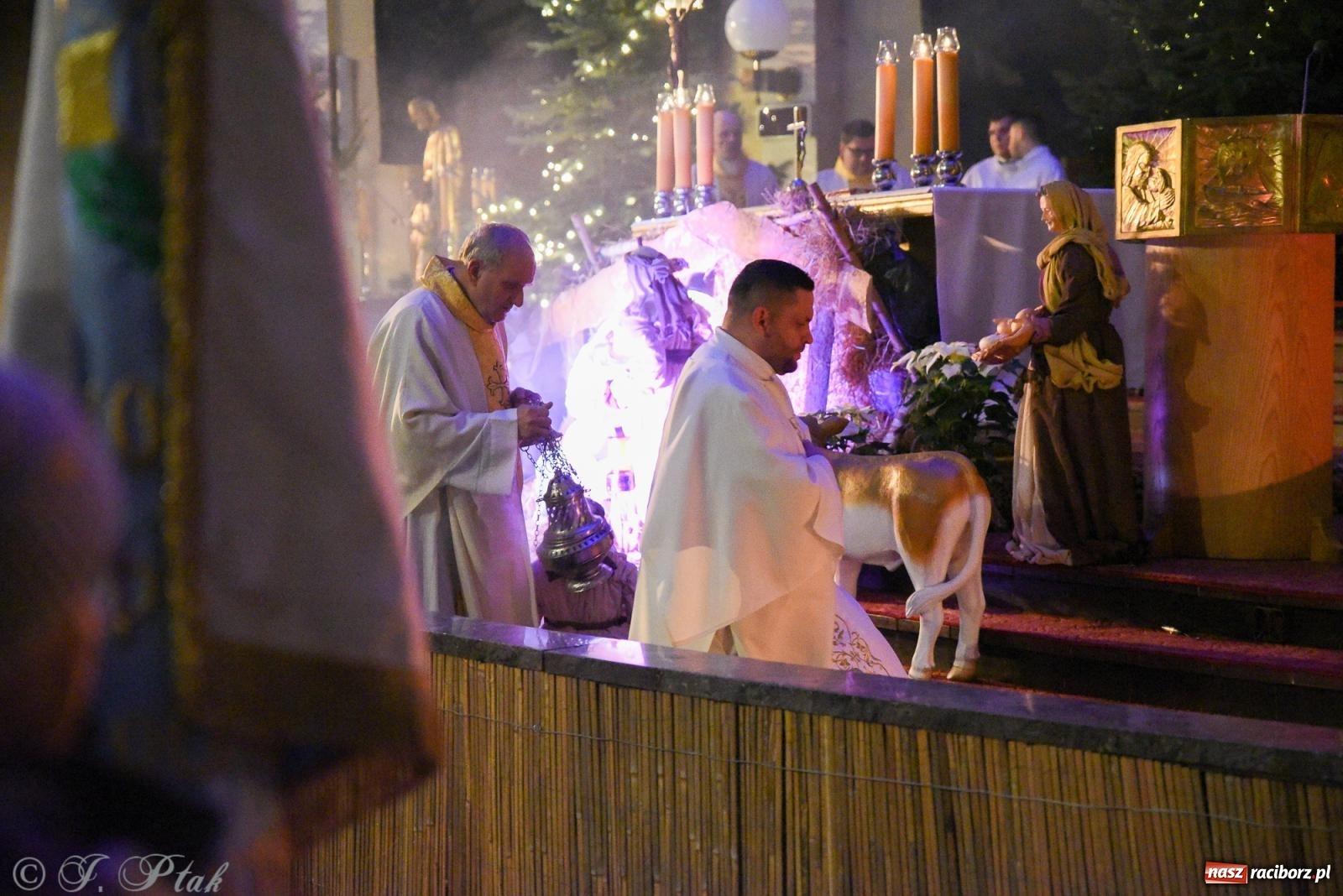 Zdjęcie w galerii na portalu naszraciborz.pl: Zaprośmy na nowo Jezusa w swoje życie. Zdjęcia raciborskich szopek wiadomości z regionu