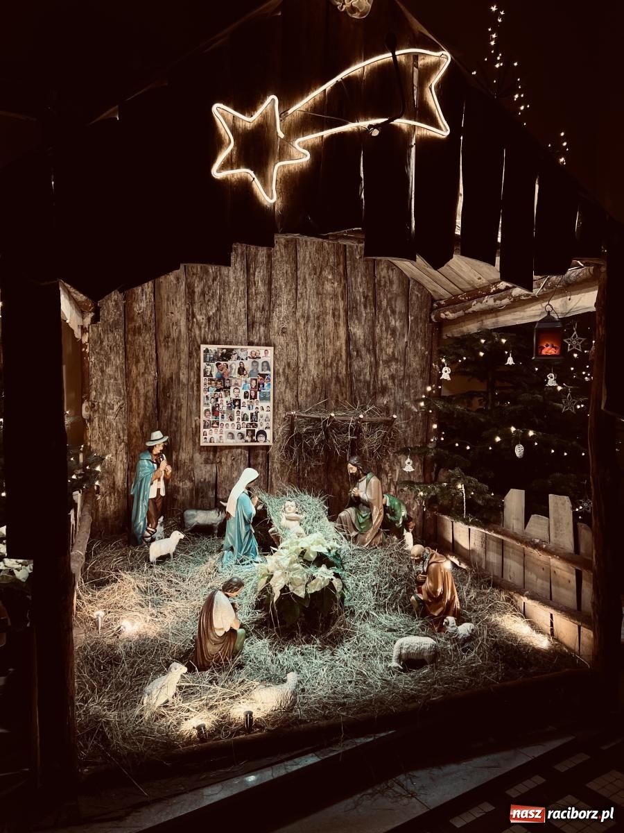 Zdjęcie w galerii na portalu naszraciborz.pl: Zaprośmy na nowo Jezusa w swoje życie. Zdjęcia raciborskich szopek wiadomości z regionu