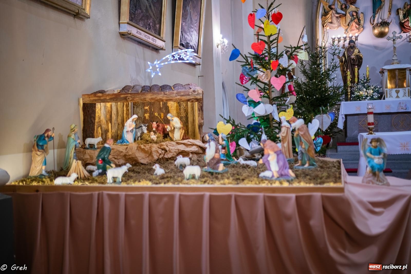 Zdjęcie w galerii na portalu naszraciborz.pl: Zaprośmy na nowo Jezusa w swoje życie. Zdjęcia raciborskich szopek wiadomości z regionu