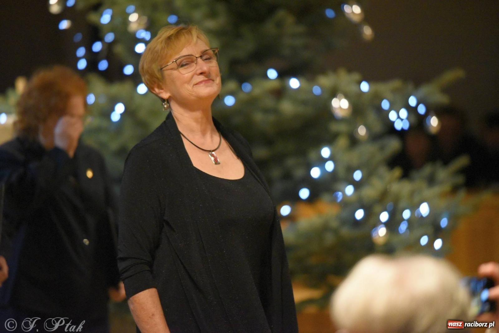 Zdjęcie w galerii na portalu naszraciborz.pl: Raciborski wieczór kolęd i pastorałek tym razem na Ocicach [FOTO i WIDEO] wiadomości z regionu
