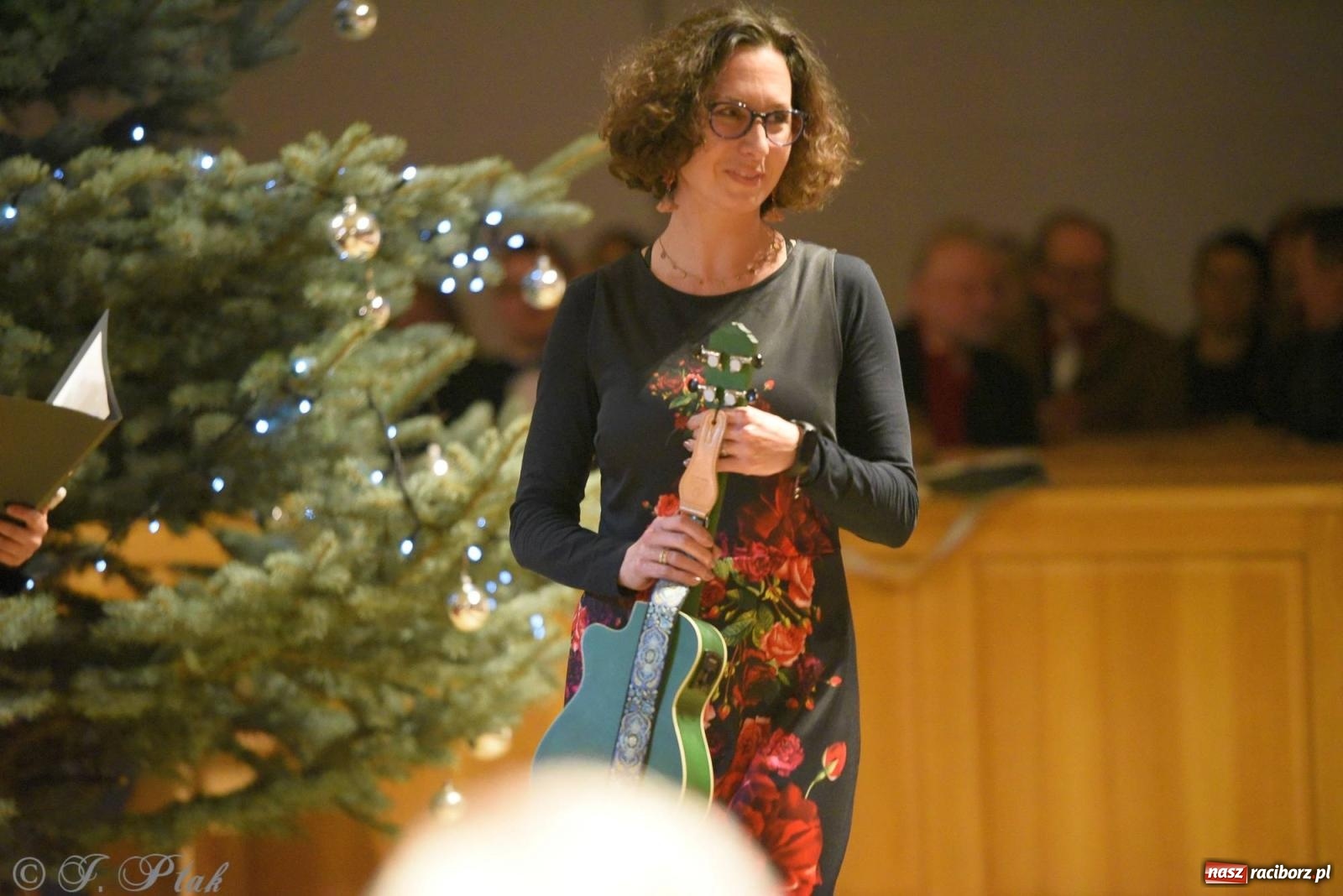 Zdjęcie w galerii na portalu naszraciborz.pl: Raciborski wieczór kolęd i pastorałek tym razem na Ocicach [FOTO i WIDEO] wiadomości z regionu