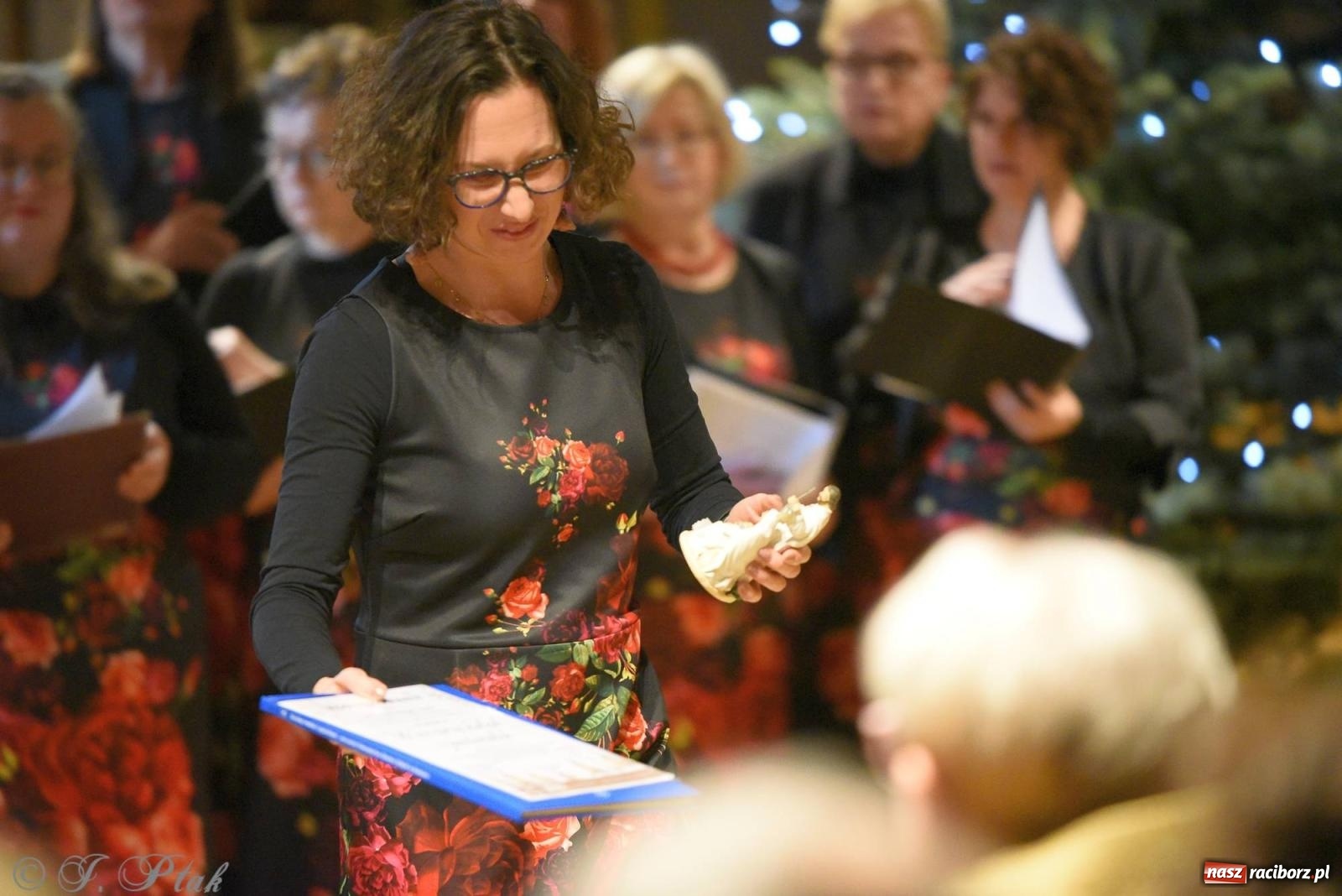 Zdjęcie w galerii na portalu naszraciborz.pl: Raciborski wieczór kolęd i pastorałek tym razem na Ocicach [FOTO i WIDEO] wiadomości z regionu
