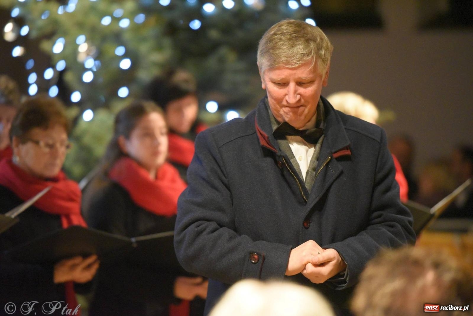 Zdjęcie w galerii na portalu naszraciborz.pl: Raciborski wieczór kolęd i pastorałek tym razem na Ocicach [FOTO i WIDEO] wiadomości z regionu