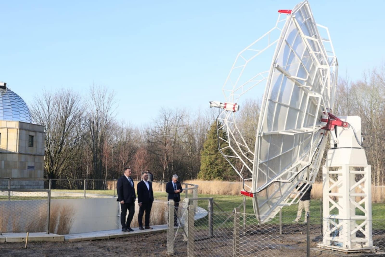 Zdjęcie w galerii na portalu naszraciborz.pl: W Planetarium Śląskim otwarto dwa nowe obserwatoria astronomiczne wyposażone w nowoczesny sprzęt wiadomości z regionu