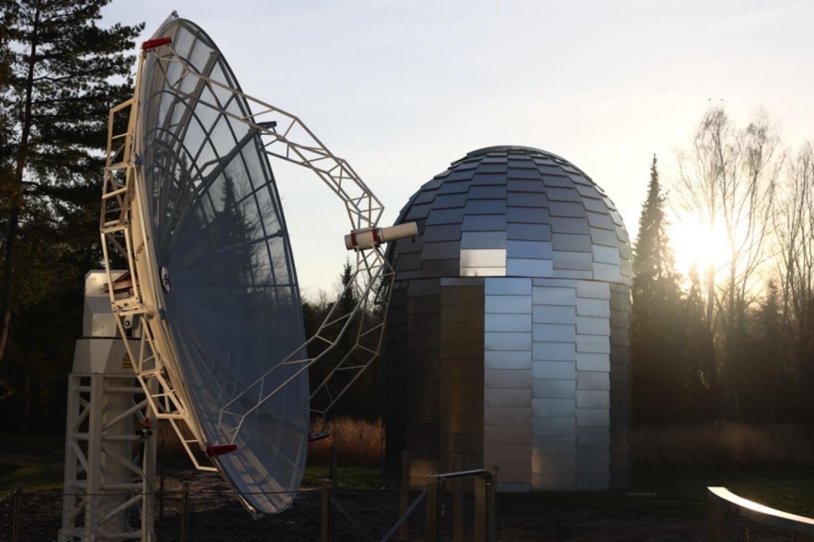 Zdjęcie w galerii na portalu naszraciborz.pl: W Planetarium Śląskim otwarto dwa nowe obserwatoria astronomiczne wyposażone w nowoczesny sprzęt wiadomości z regionu