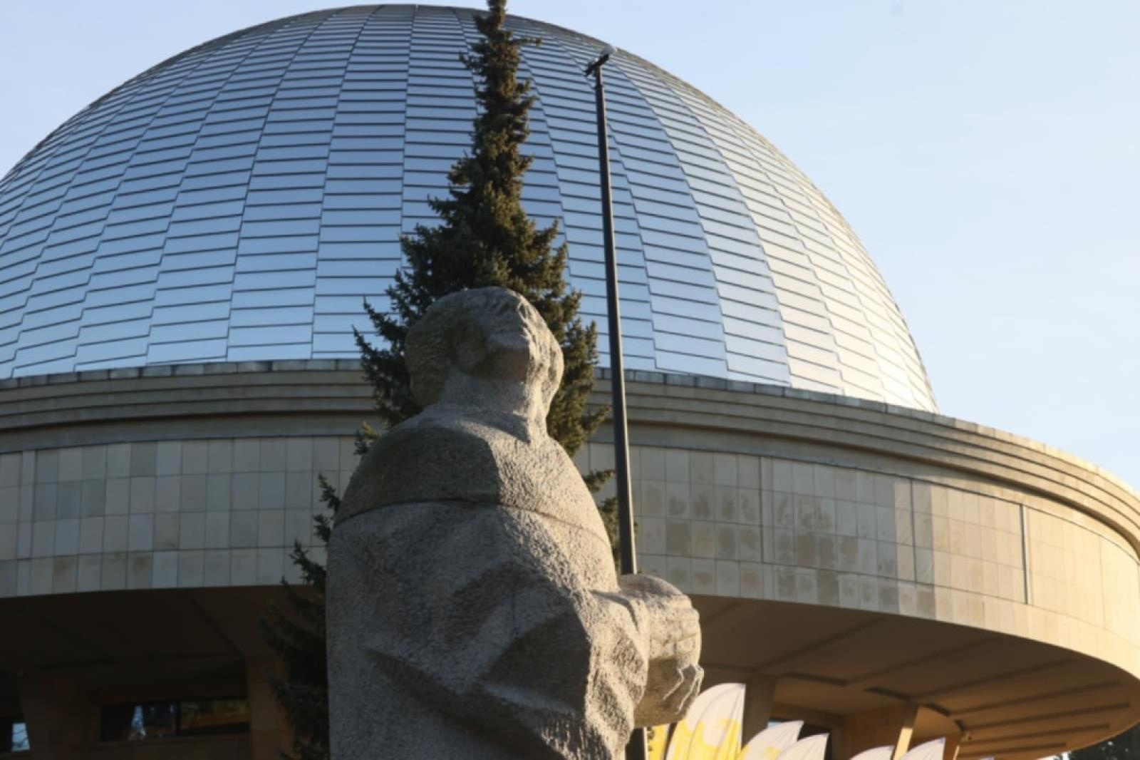 Zdjęcie w galerii na portalu naszraciborz.pl: W Planetarium Śląskim otwarto dwa nowe obserwatoria astronomiczne wyposażone w nowoczesny sprzęt wiadomości z regionu