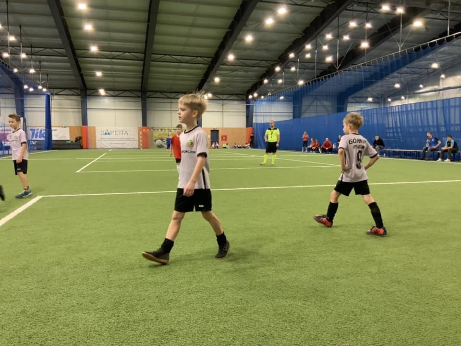 Zdjęcie w galerii na portalu naszraciborz.pl: Piłkarze rocznika 2015 rywalizowali w Bohuminie [FOTO] wiadomości z regionu