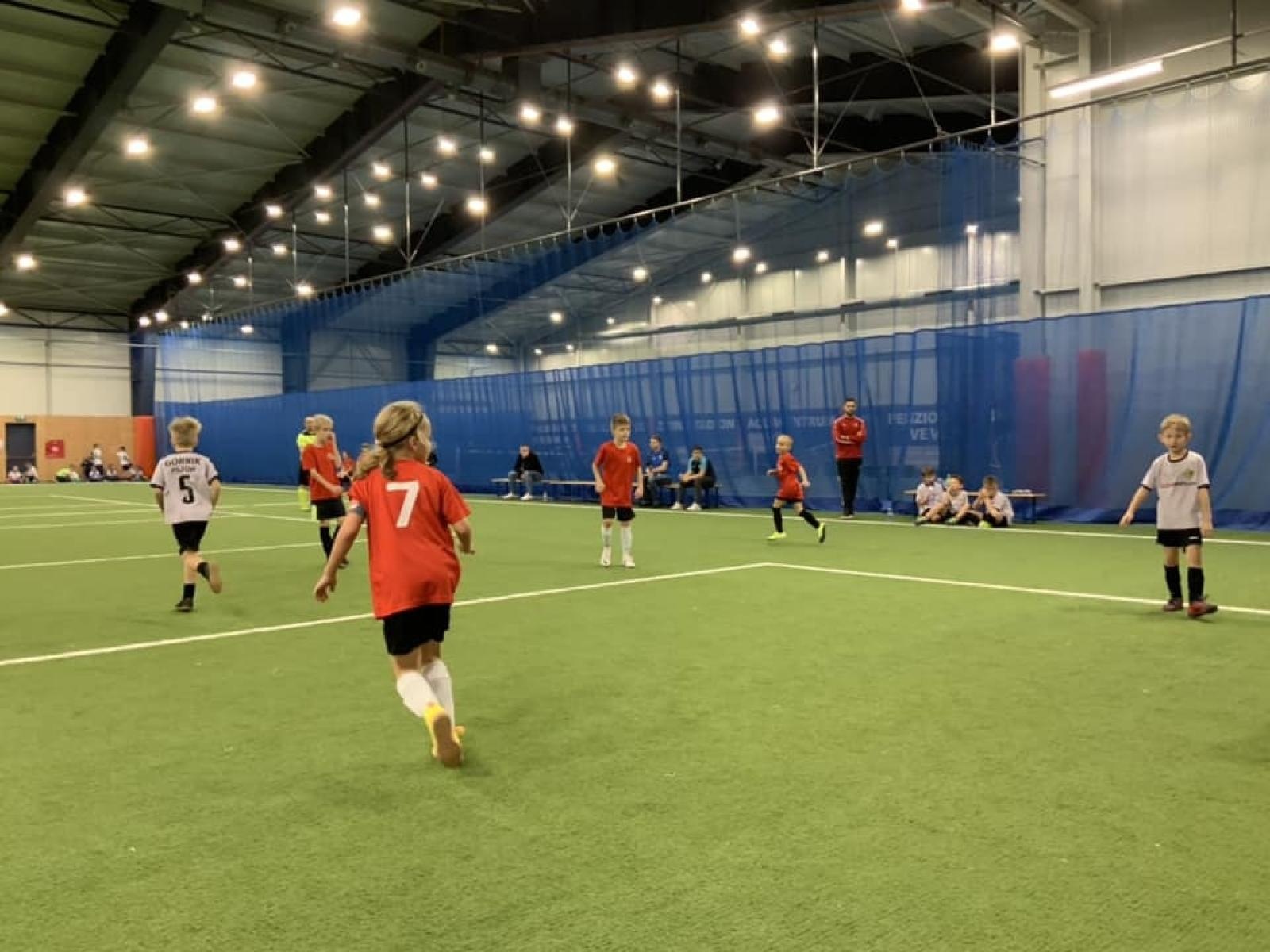 Zdjęcie w galerii na portalu naszraciborz.pl: Piłkarze rocznika 2015 rywalizowali w Bohuminie [FOTO] wiadomości z regionu